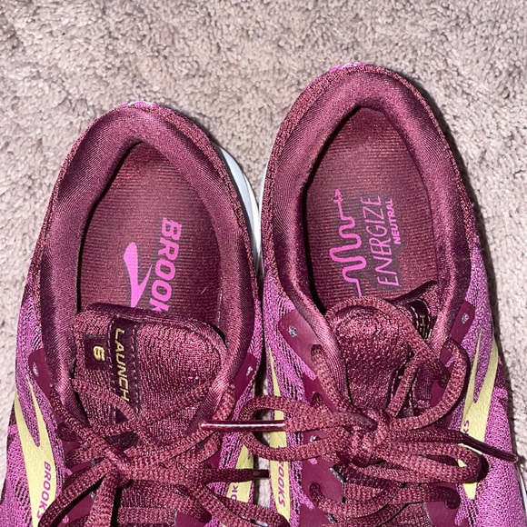 Brooks launch 6 women’s sneakers - Picture 2 of 4